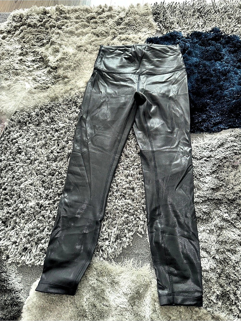 Lululemon Wunder Train High-Rise Tight 25" Foil Black Size 6